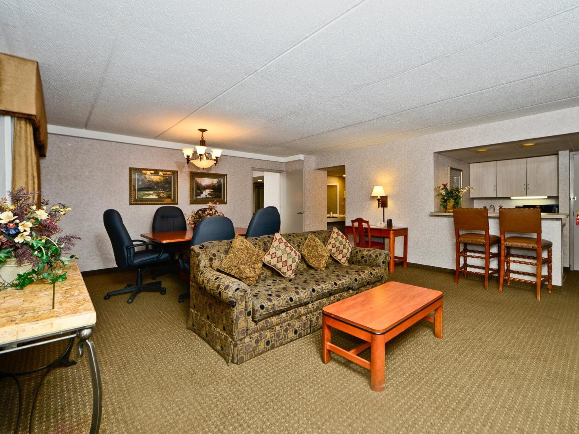 Ramada By Wyndham Plymouth Hotel & Conference Center Oda fotoğraf