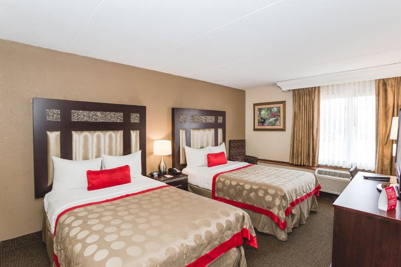 Ramada By Wyndham Plymouth Hotel & Conference Center Dış mekan fotoğraf